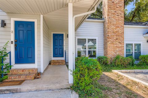 Photo of 5604 Woodrow Ave #3, Austin, TX 78756 (MLS # 1602445)