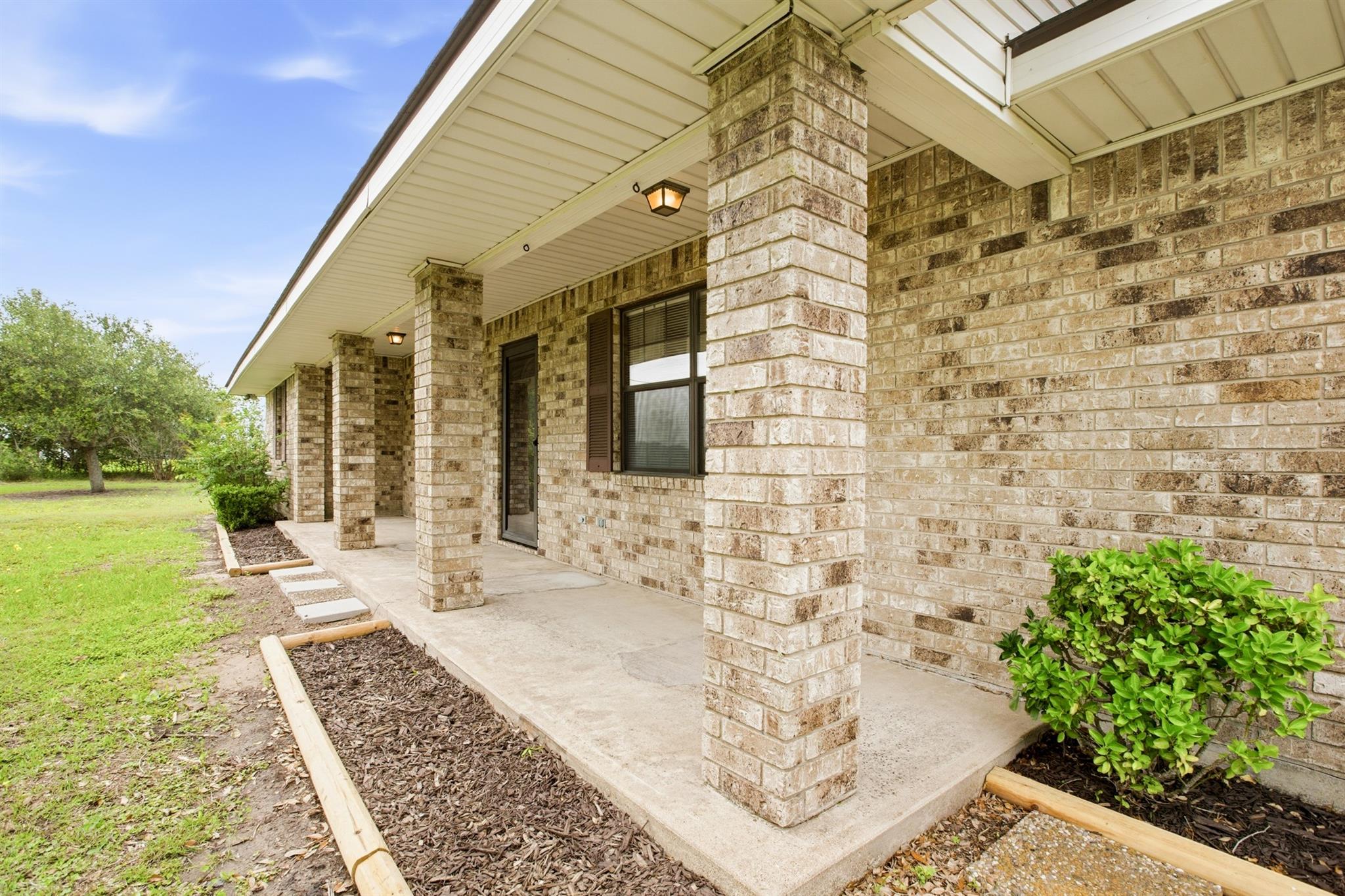 1150 County Road 209