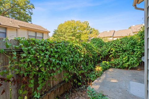 Tiny photo for 3801 Menchaca RD #31, Austin, TX 78704 (MLS # 4229406)