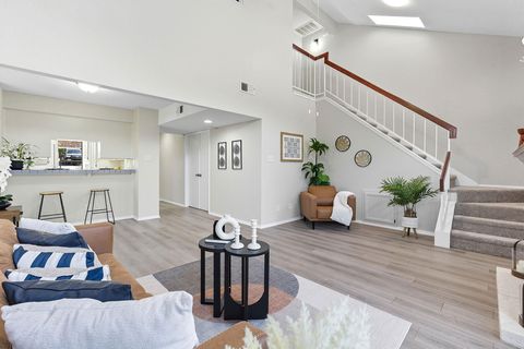Tiny photo for 3801 Menchaca RD #31, Austin, TX 78704 (MLS # 4229406)