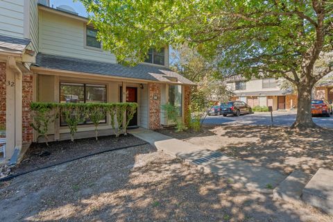 Photo of 3801 Menchaca RD #31, Austin, TX 78704 (MLS # 4229406)