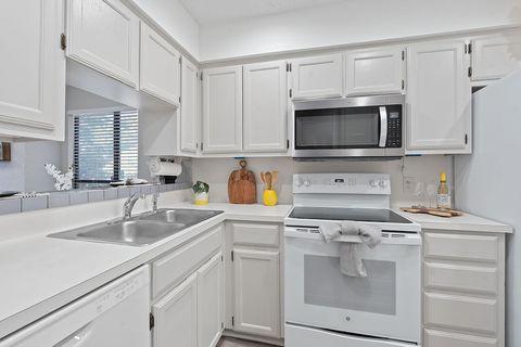 Tiny photo for 3801 Menchaca RD #31, Austin, TX 78704 (MLS # 4229406)