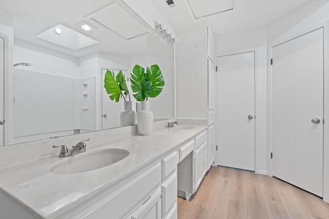 Tiny photo for 3801 Menchaca RD #31, Austin, TX 78704 (MLS # 4229406)