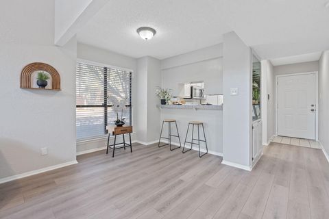 Tiny photo for 3801 Menchaca RD #31, Austin, TX 78704 (MLS # 4229406)