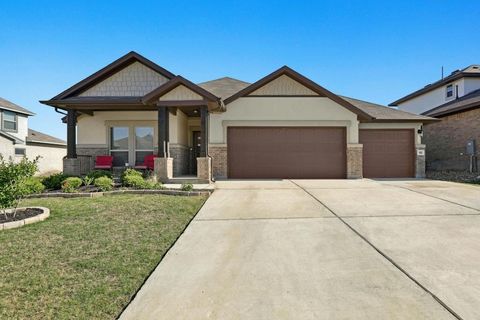 185 Dogvane CIR Kyle TX 78640