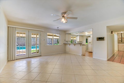 Tiny photo for 7644 PARKVIEW CIR, Austin, TX 78731 (MLS # 3475542)
