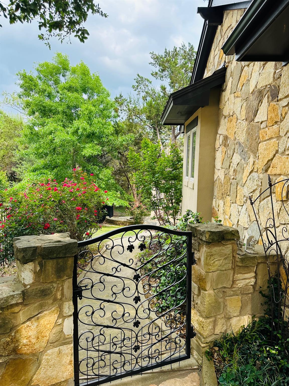 Georgetown, Texas 78628, United States, 3 Bedrooms Bedrooms, ,3 BathroomsBathrooms,Residential,Active,117055