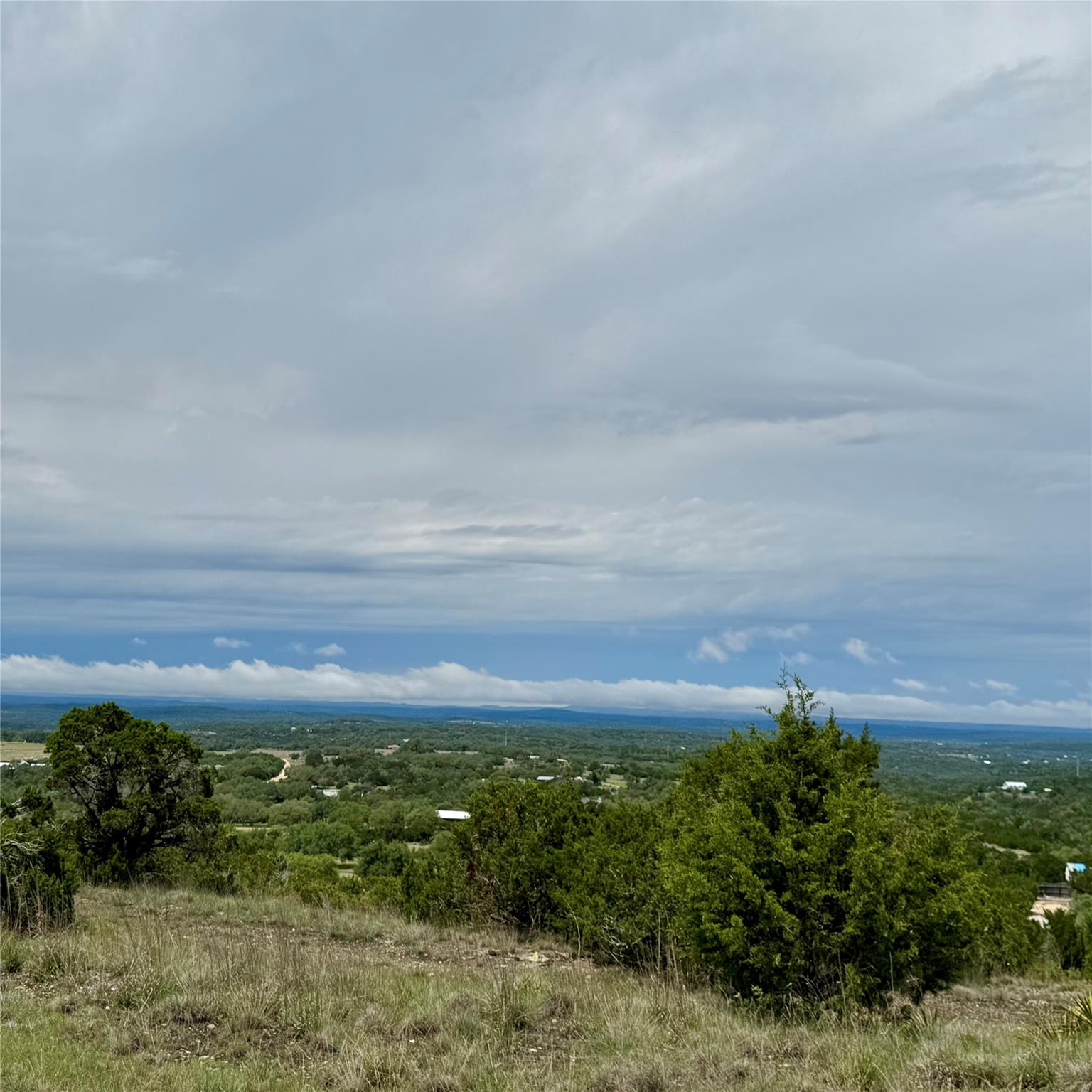 1180 Old Red Ranch RD