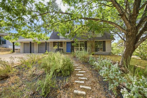 Photo of 6901 Bryn Mawr DR, Austin, TX 78723 (MLS # 3137101)