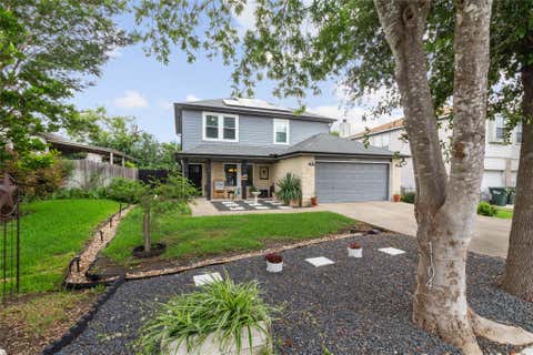 Photo of 1104 Hilltop DR, San Marcos, TX 78666 (MLS # 7077119)