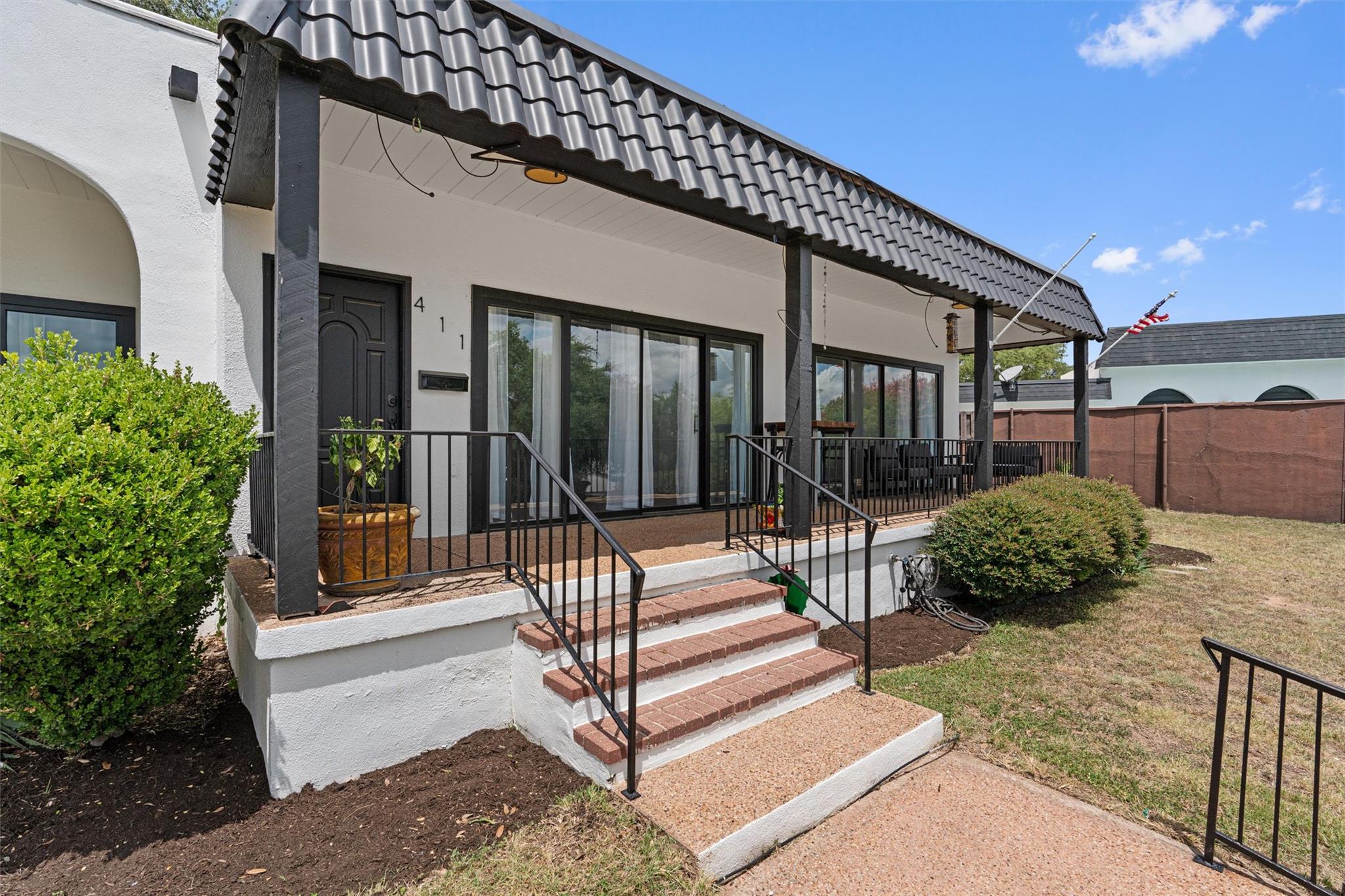411 Seawind