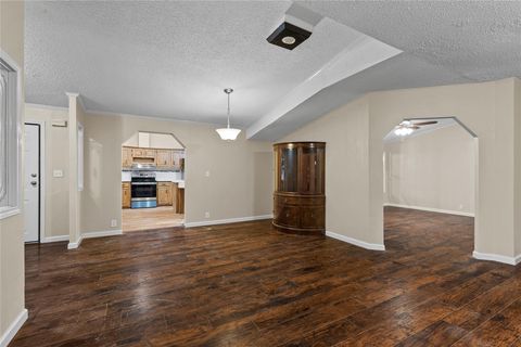 A home in Canyon Lake