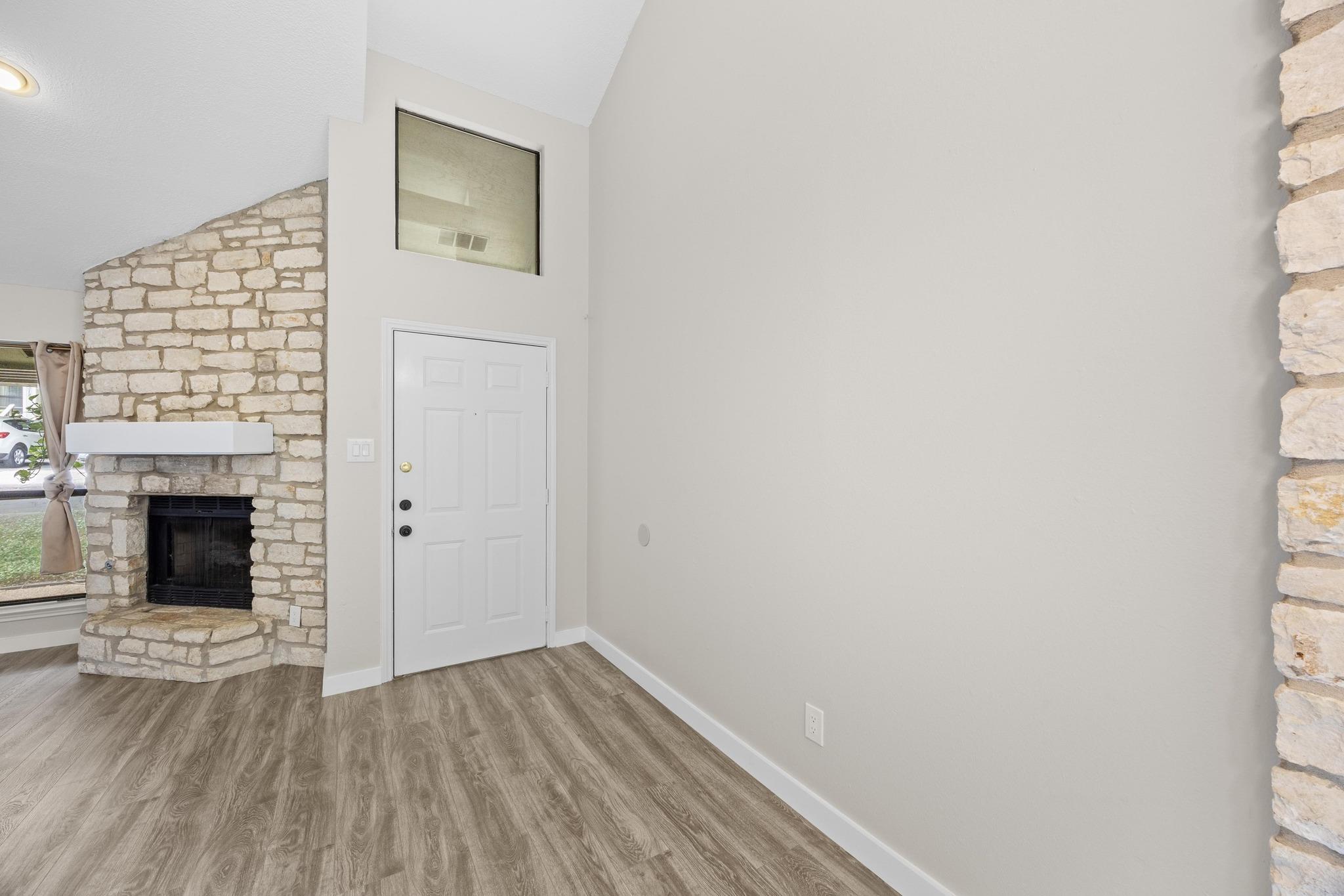 500 Hesters Crossing RD 411