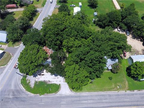 5600 Fm 973 Taylor TX 76574