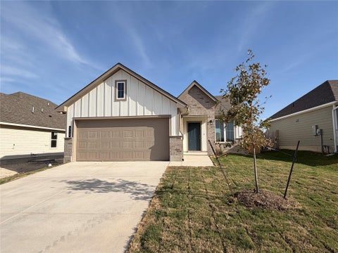 Photo of 312 Boatright BLVD, Jarrell, TX 76537 (MLS # 7568452)