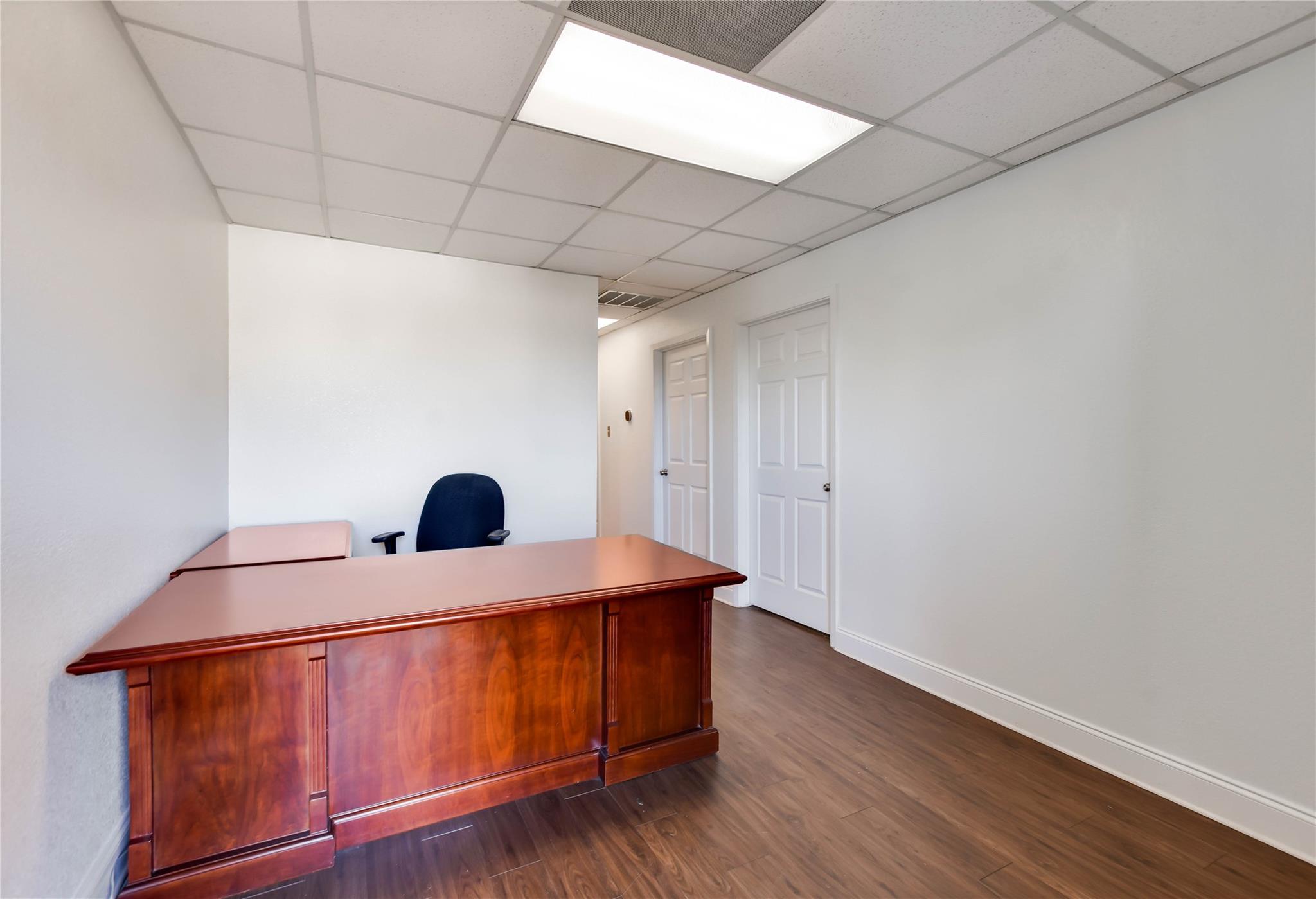 13740 N Highway 183 DR J5