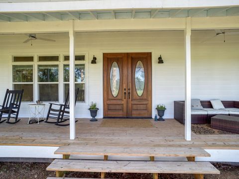 A home in McDade