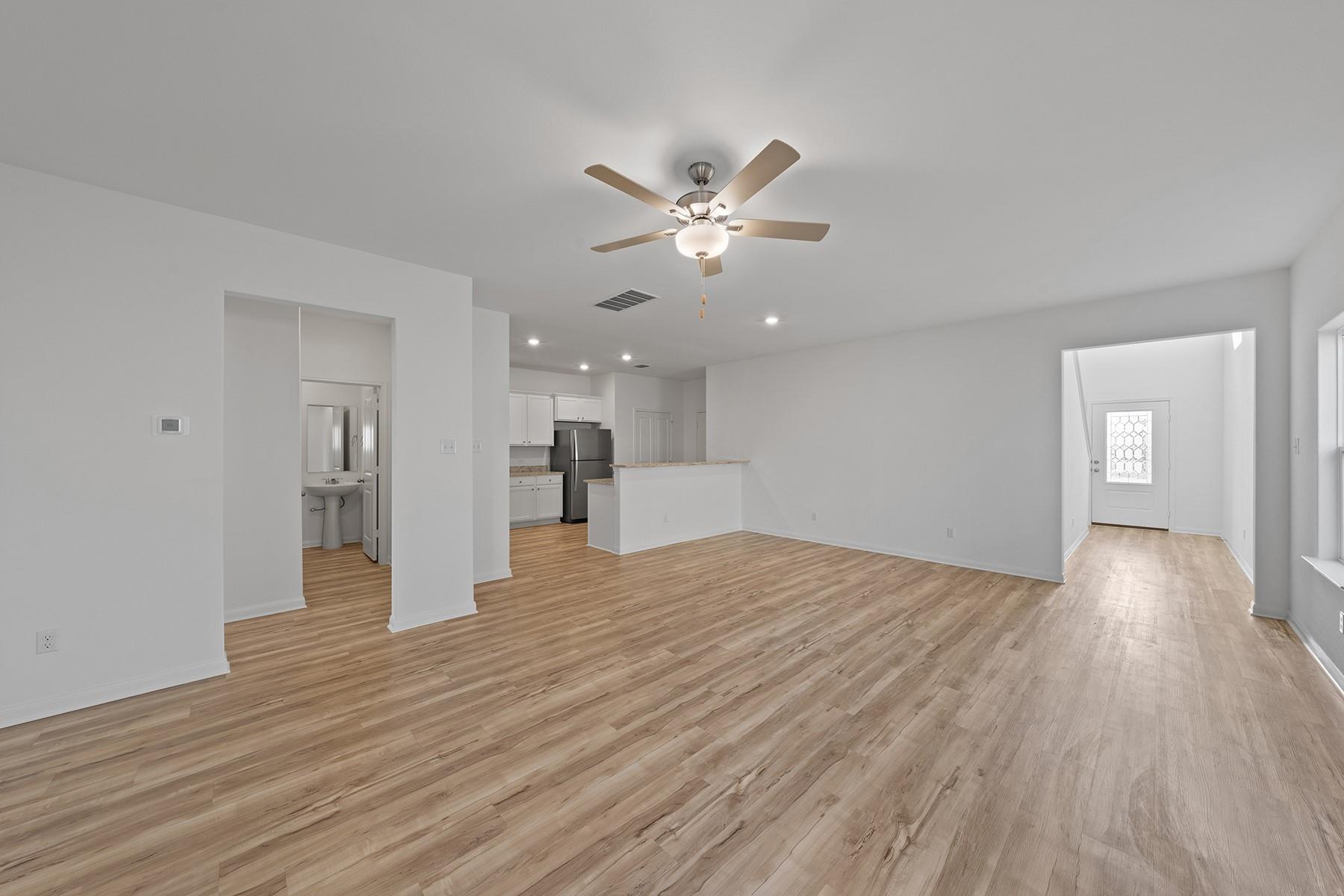 116 Paradise Canyon DR