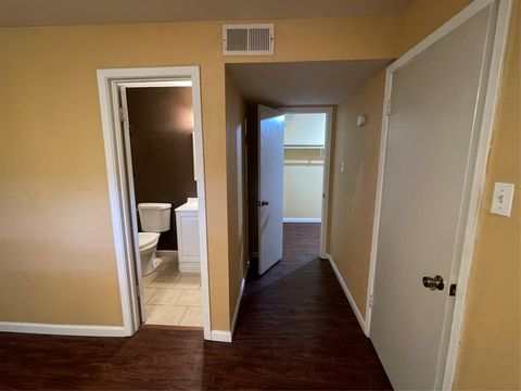 Tiny photo for 710 E Dean Keeton ST #104, Austin, TX 78705 (MLS # 3143390)