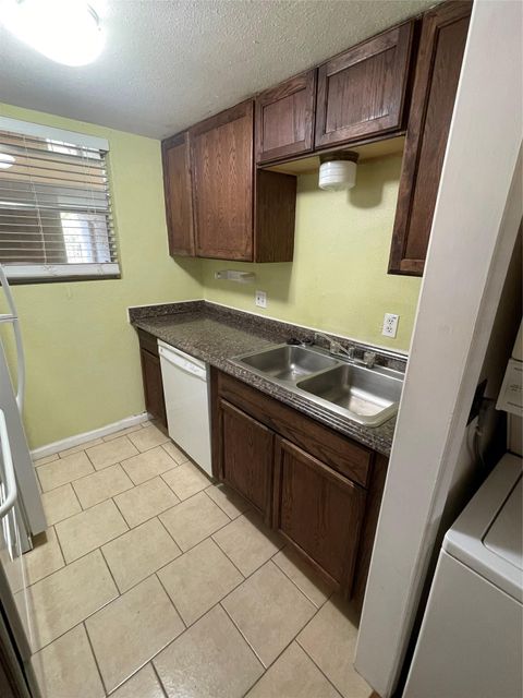 Tiny photo for 710 E Dean Keeton ST #104, Austin, TX 78705 (MLS # 3143390)