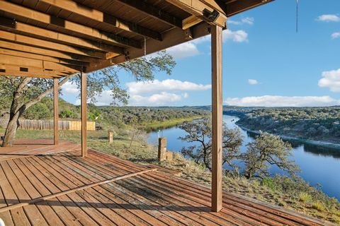 Photo of 24333 Pedernales Cliff TRL, Spicewood, TX 78669 (MLS # 7392918)