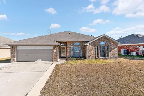 3004 Lavender LN Killeen TX 76549