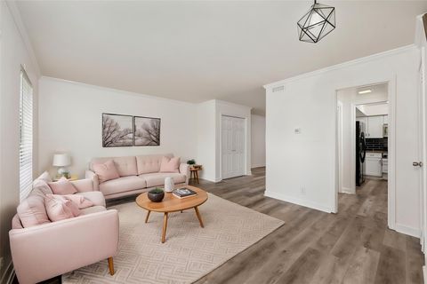 Photo of 6107 Bullard DR #A, Austin, TX 78757 (MLS # 9917820)