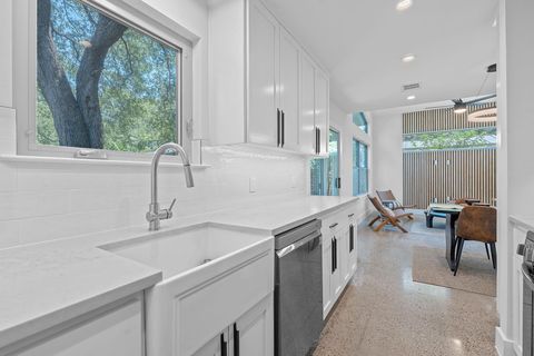 Tiny photo for 4716 Caswell Ave #B, Austin, TX 78751 (MLS # 6979057)