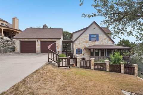 Photo of 7605 Sleepy Hollow LN, Lago Vista, TX 78645 (MLS # 5458079)