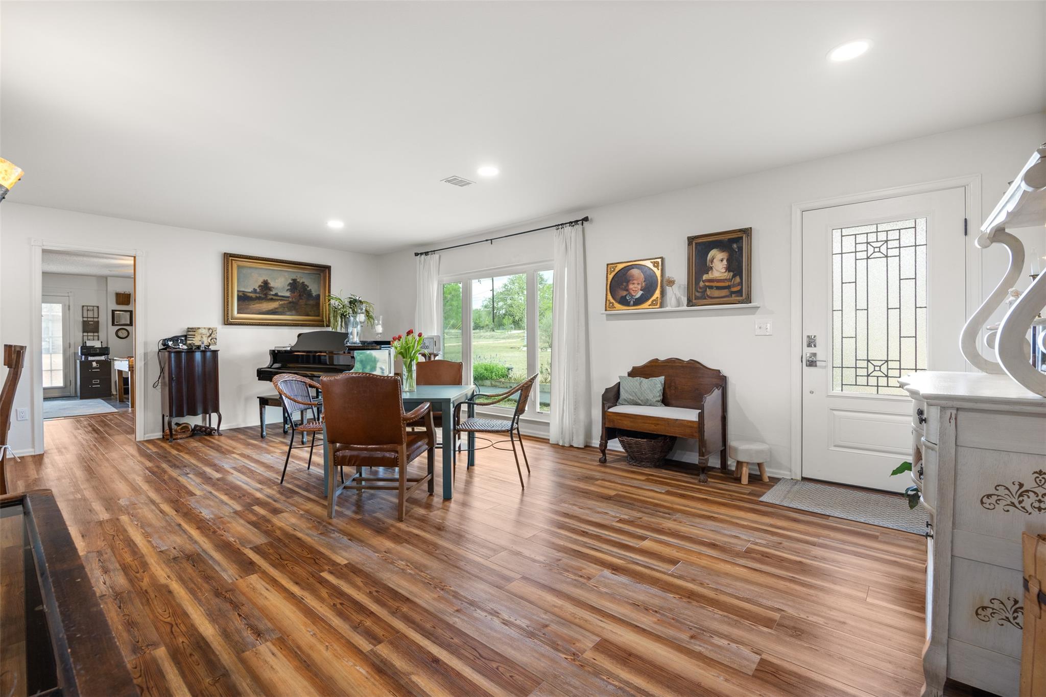 1120 Palomino LN