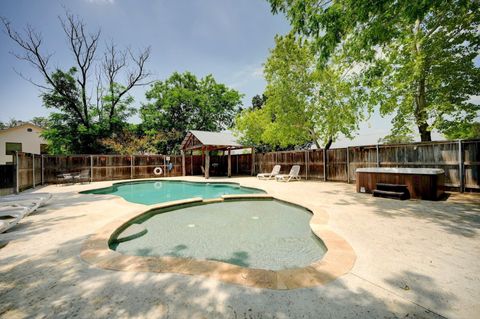 A home in Wimberley