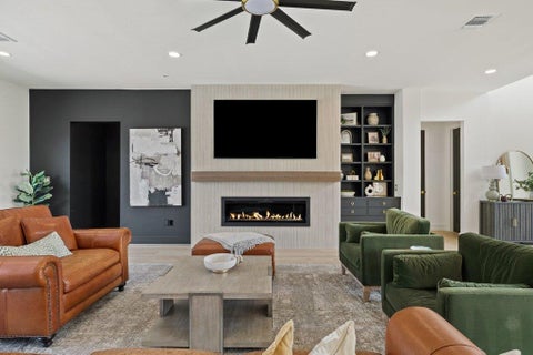 Tiny photo for 34 AUTUMN OAKS DR, The Hills, TX 78738 (MLS # 1875148)