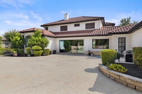 Tiny photo for 34 AUTUMN OAKS DR, The Hills, TX 78738 (MLS # 1875148)