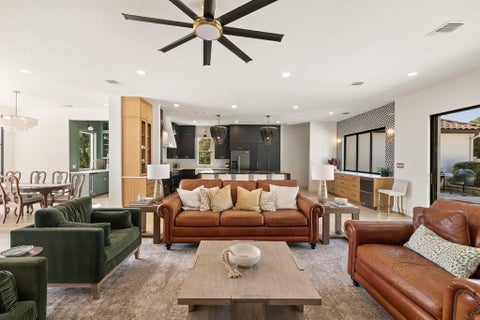 Tiny photo for 34 AUTUMN OAKS DR, The Hills, TX 78738 (MLS # 1875148)