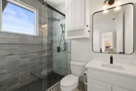 Tiny photo for 34 AUTUMN OAKS DR, The Hills, TX 78738 (MLS # 1875148)