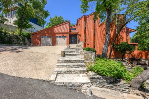 Photo of 5104 Beverly Hills DR, Austin, TX 78731 (MLS # 4816532)