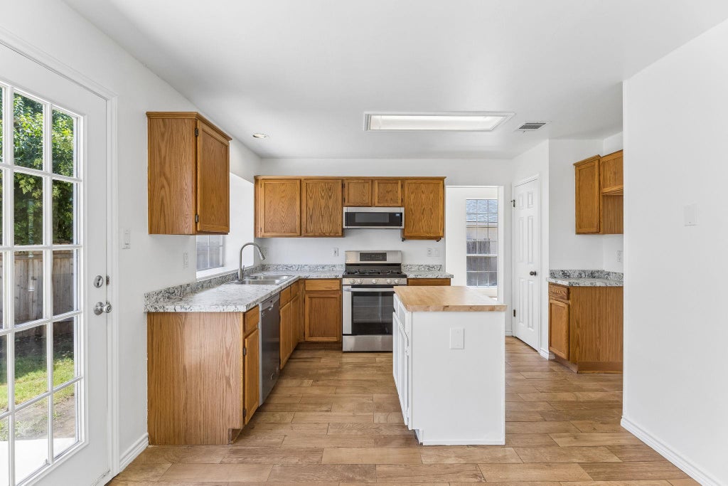 Photo of 2800 Little Elm TRL, Cedar Park, TX 78613 (MLS # 2907730)