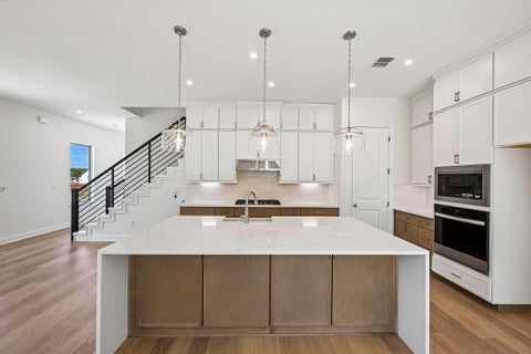 Tiny photo for 2006 Kit CIR, Austin, TX 78758 (MLS # 4939994)