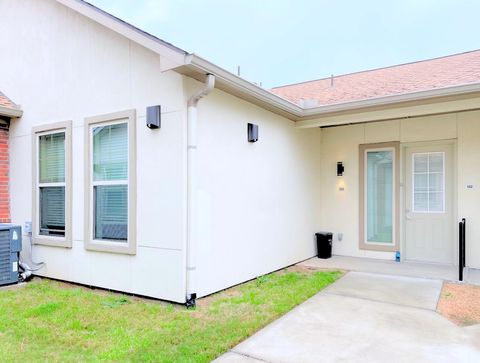 Photo of 2400 Louis Henna BLVD #103, Round Rock, TX 78664 (MLS # 5984577)