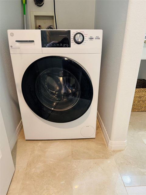 Tiny photo for 1500 East Side DR #219A, Austin, TX 78704 (MLS # 3397914)