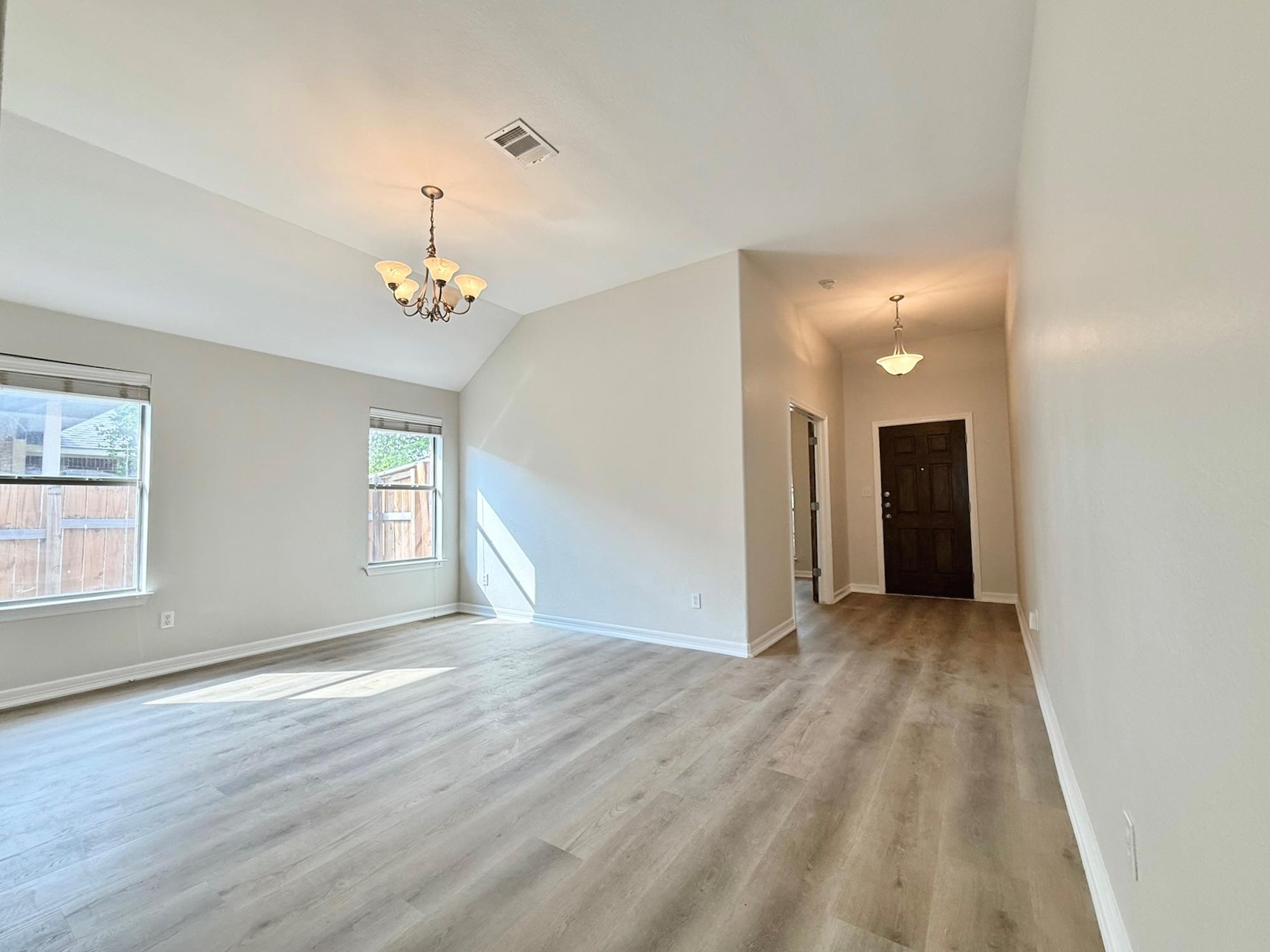 4233 Fairmeadow DR