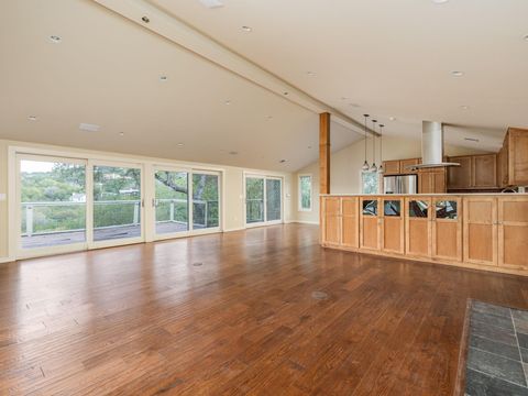 Tiny photo for 804 Canyon Creek DR, West Lake Hills, TX 78746 (MLS # 5662921)