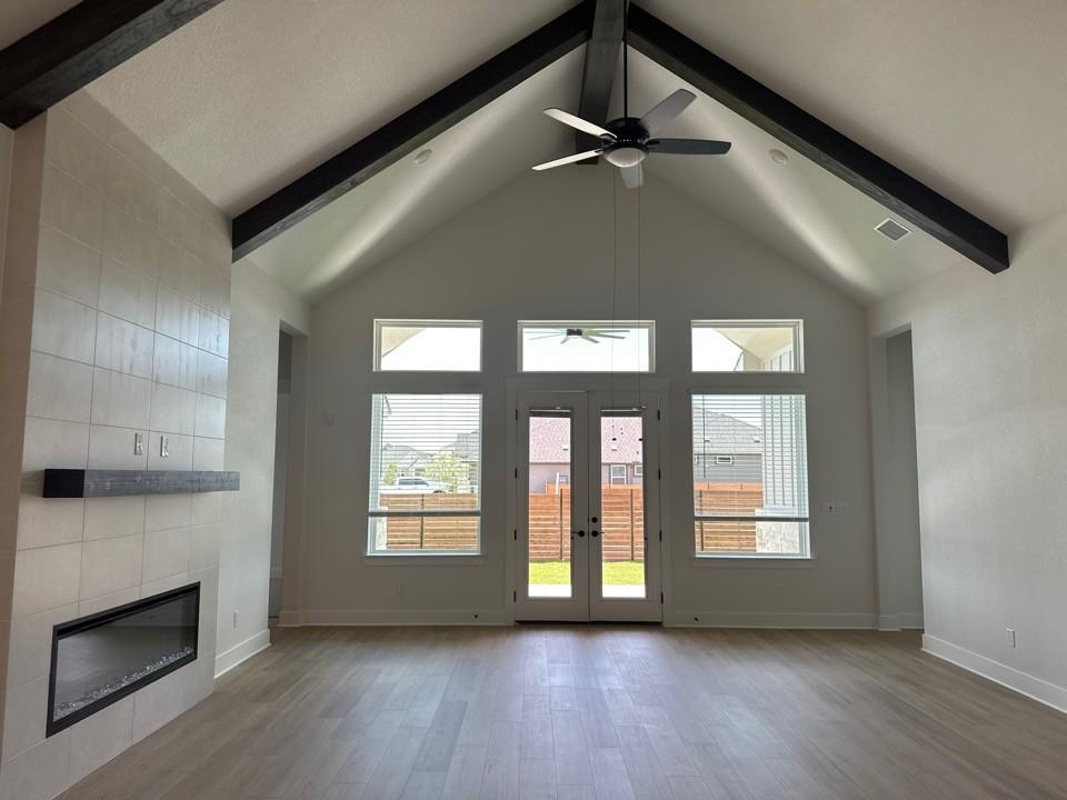 2301 Tobiano TRCE