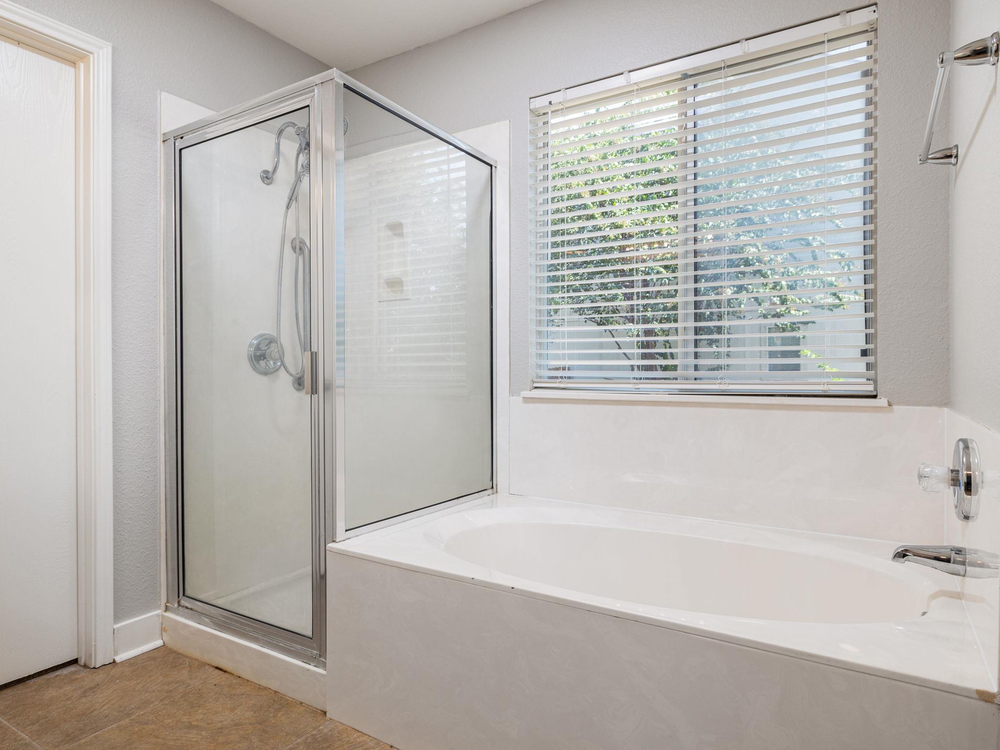 Georgetown, Texas 78626, United States, 4 Bedrooms Bedrooms, ,3 BathroomsBathrooms,Residential,Active,197376