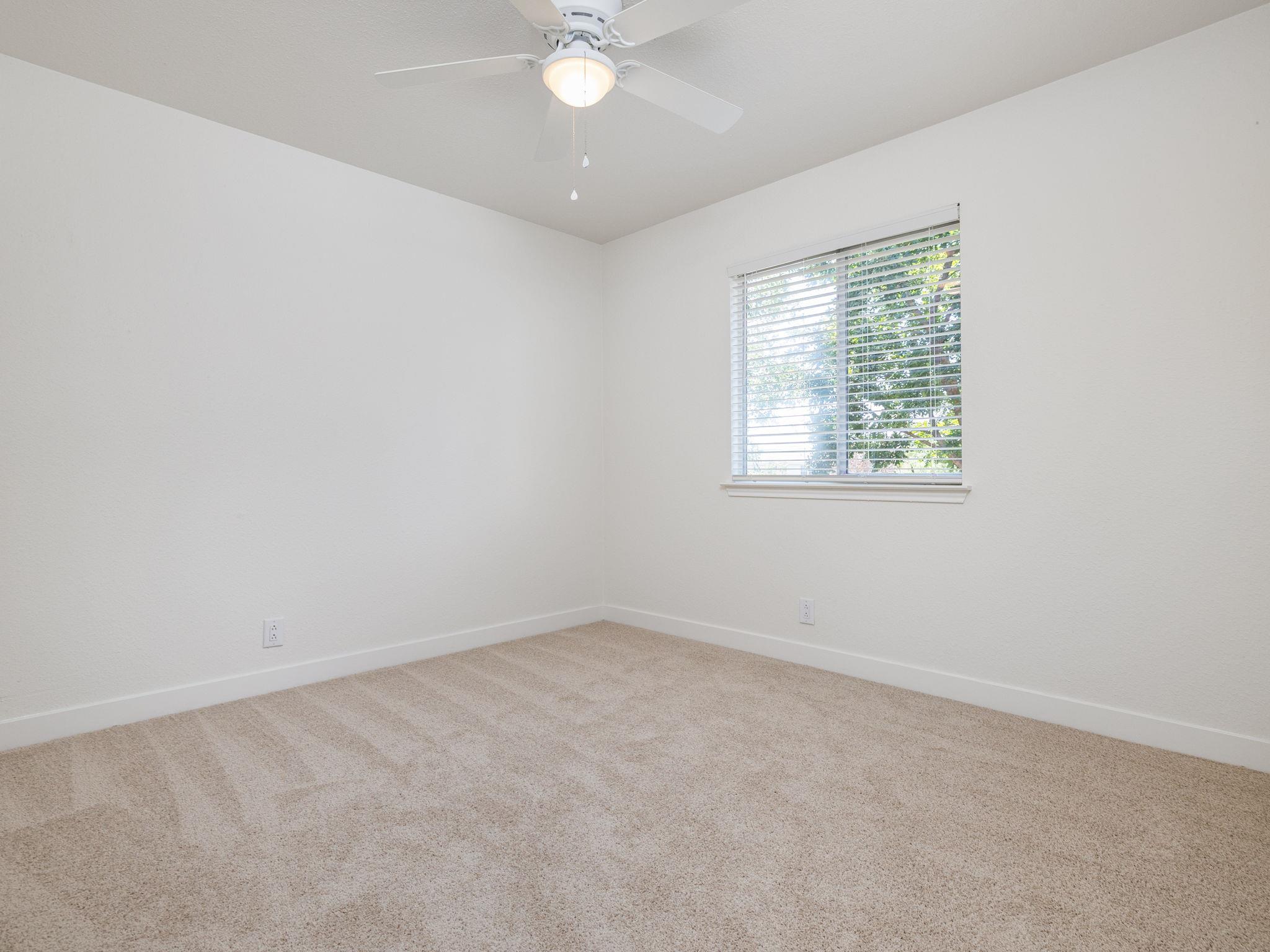 Georgetown, Texas 78626, United States, 4 Bedrooms Bedrooms, ,3 BathroomsBathrooms,Residential,Active,197376