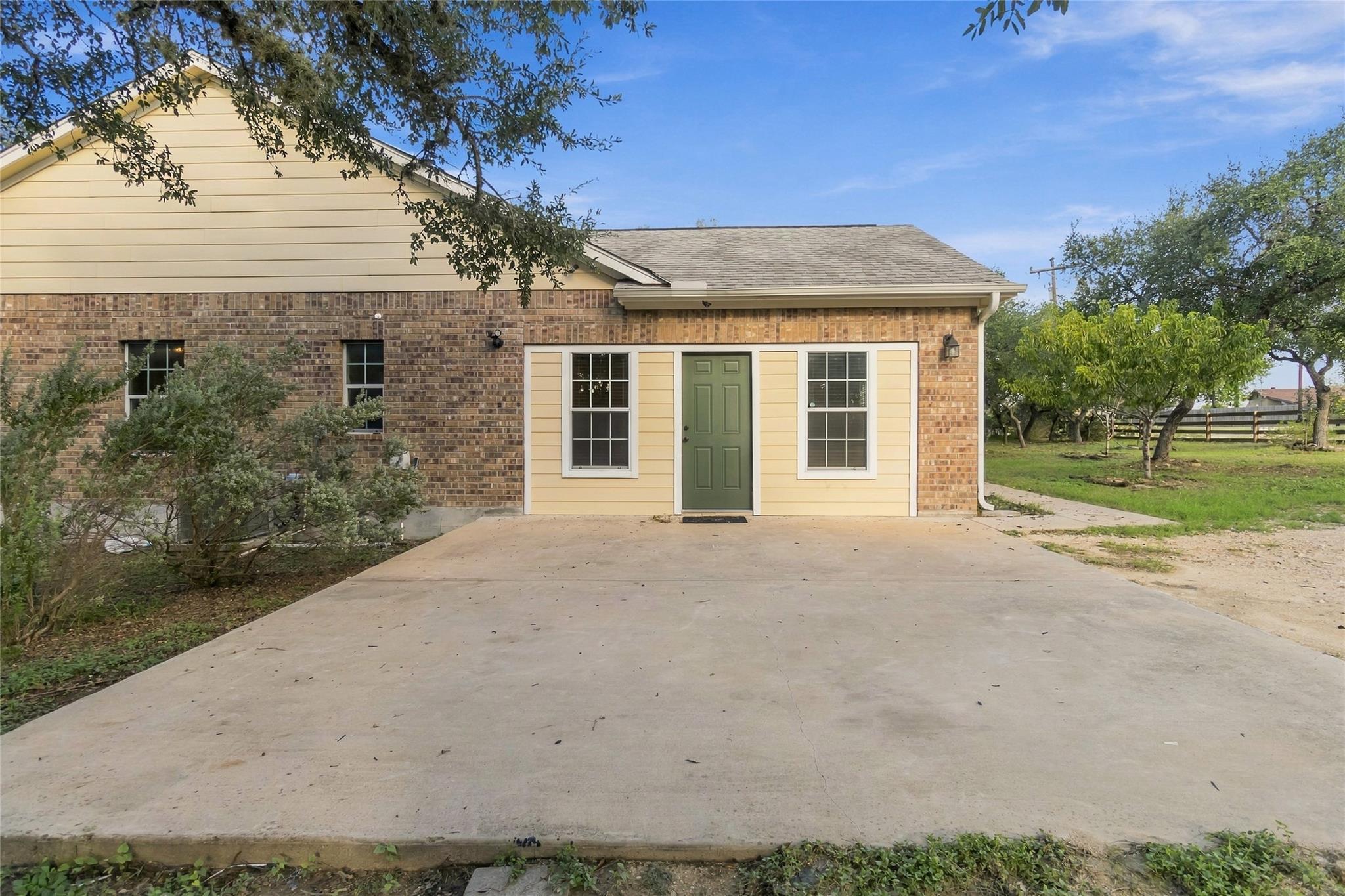 205 Homestead RD