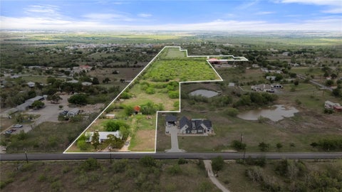 Photo of 8802 Evelyn RD, Buda, TX 78610 (MLS # 9275204)