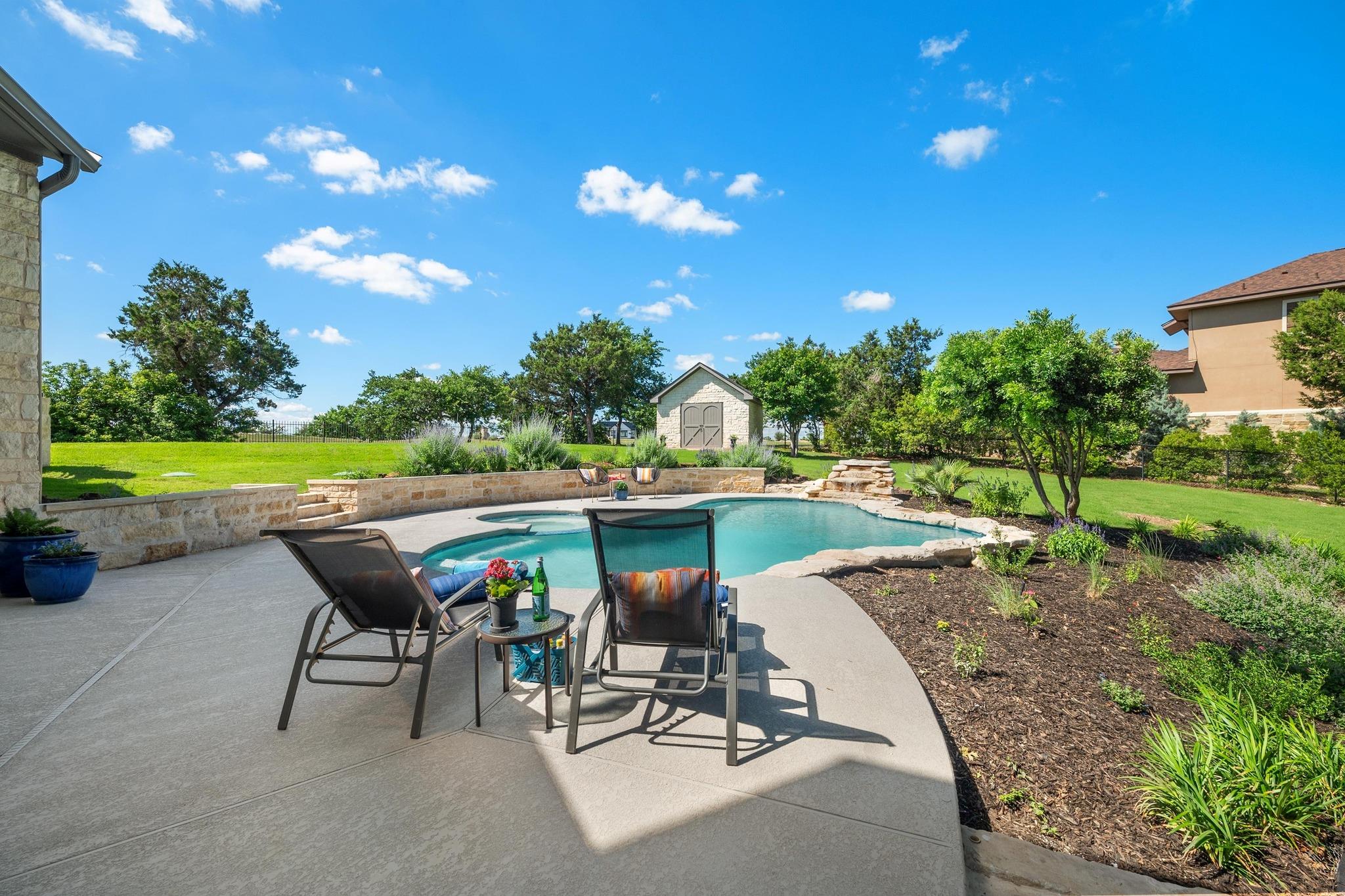 1701 Mira Vista
