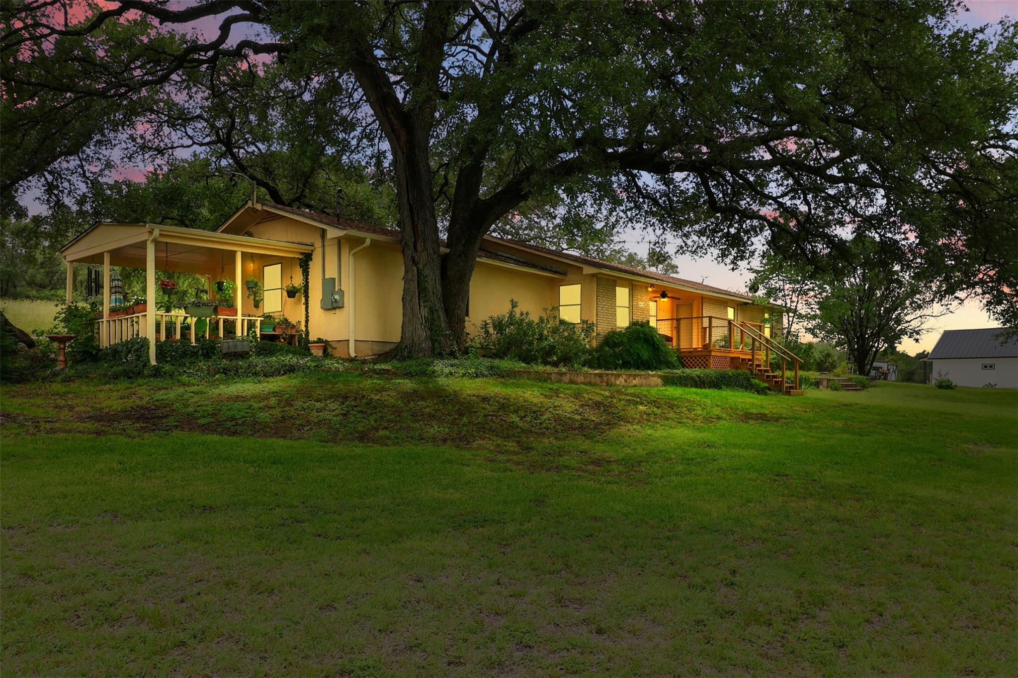 2415 W Fm 2147 W