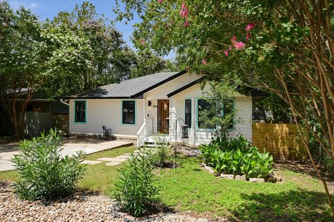 Tiny photo for 1206 Eleanor ST, Austin, TX 78721 (MLS # 3211592)